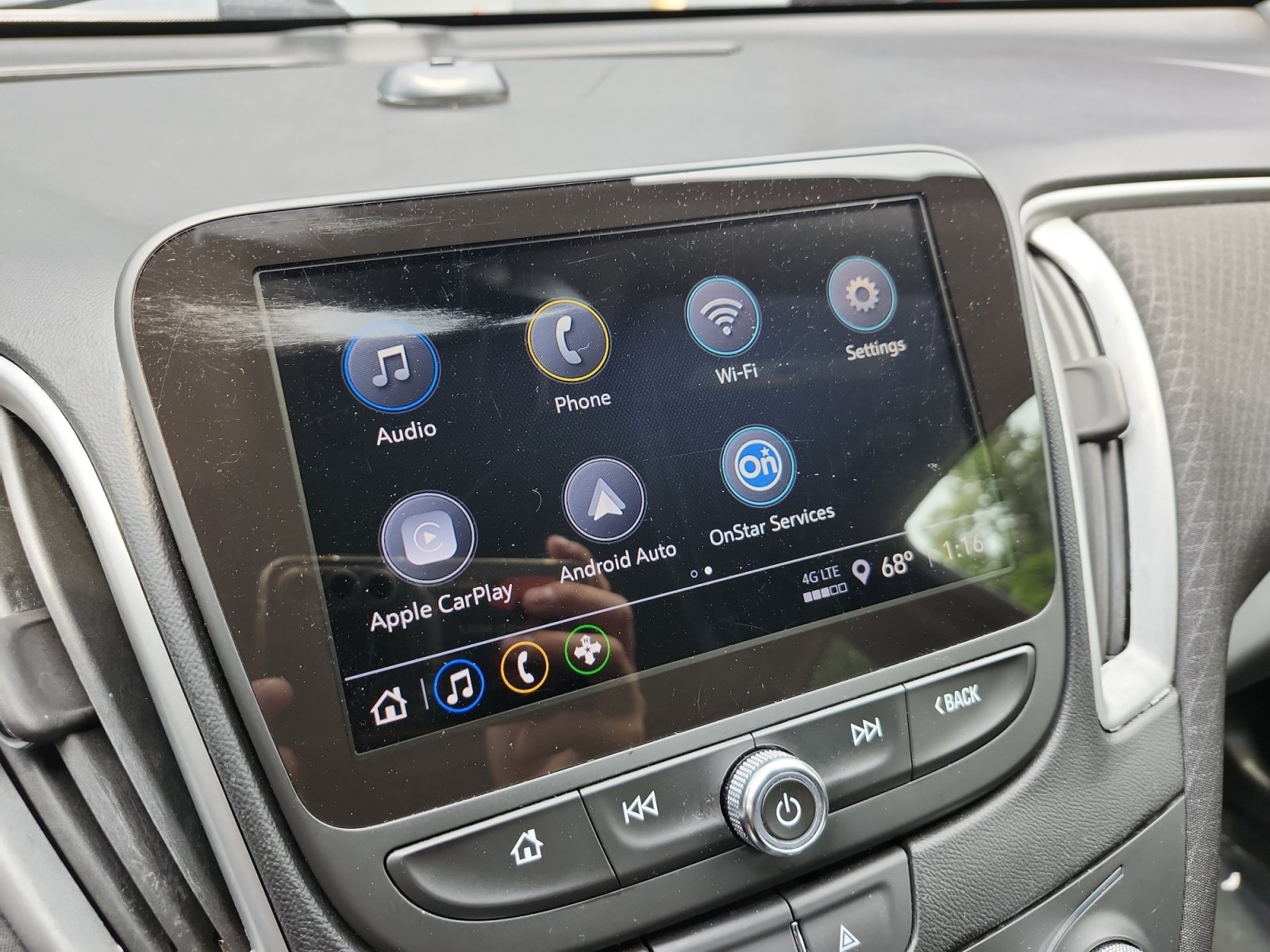 Used 2023 Chevrolet Malibu LS FWD image 17