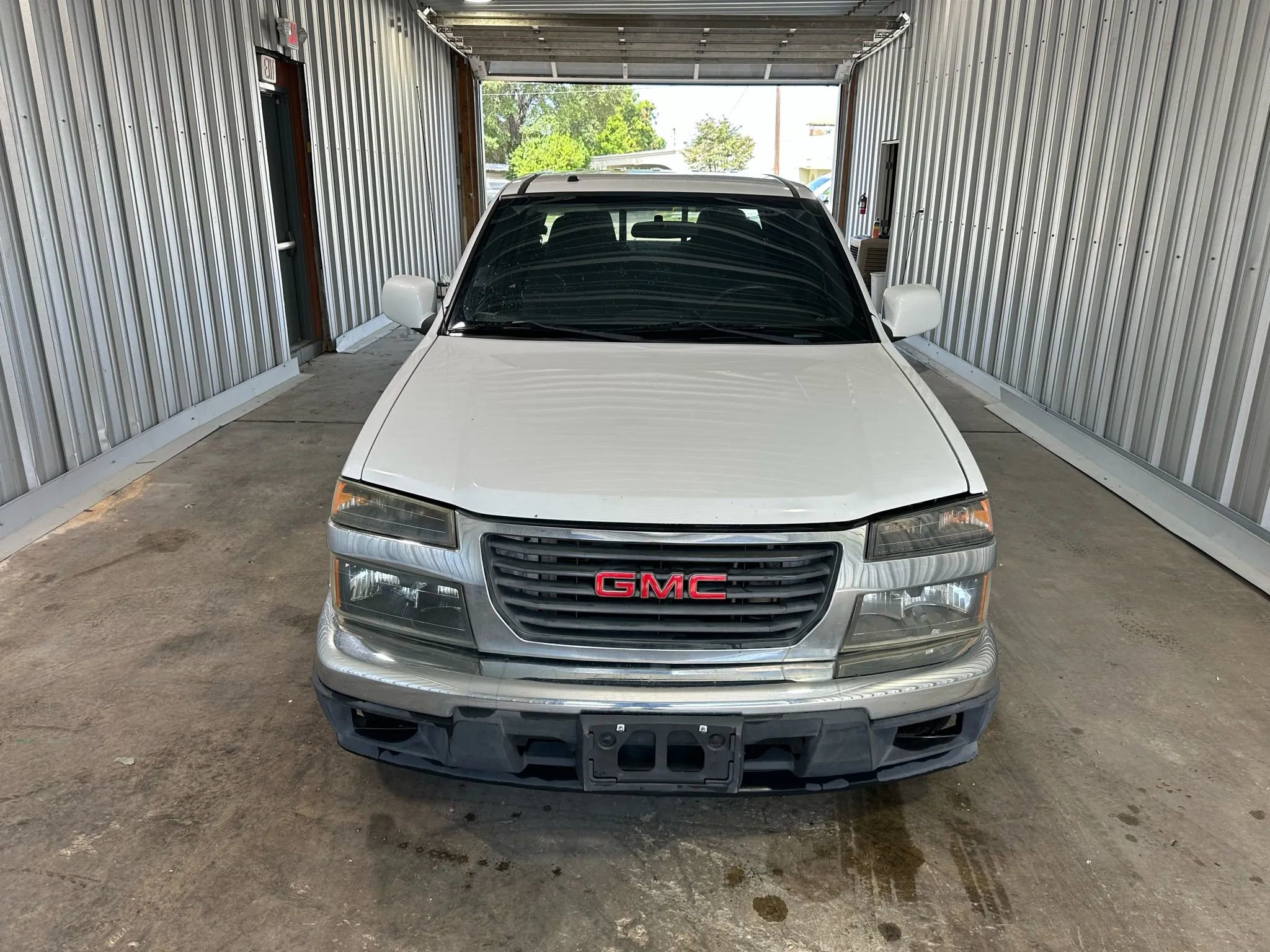 Used 2009 GMC Canyon SLE image 3