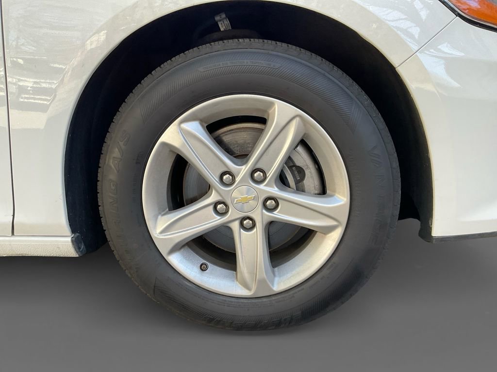 Used 2023 Chevrolet Malibu LT image 16