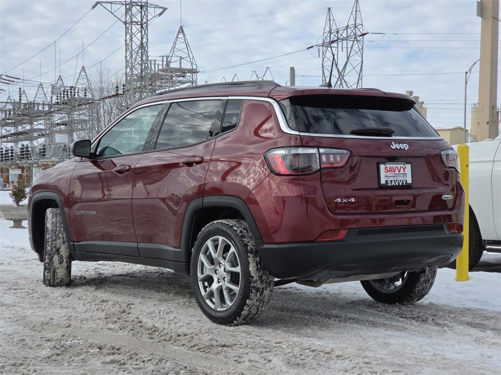 Used 2022 Jeep Compass Latitude image 12