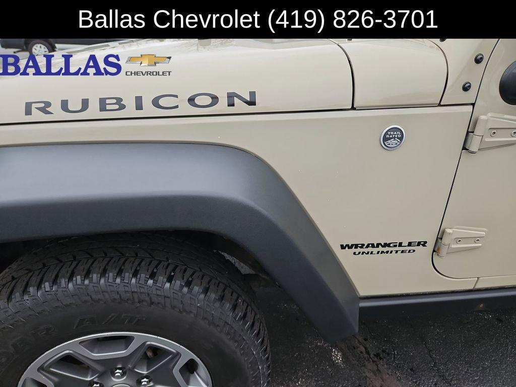 Used 2017 Jeep Wrangler Unlimited Rubicon w/ Cold Weather Group image 32