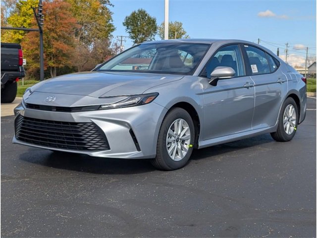 New 2026 Toyota Camry LE w/ Convenience Package image 3