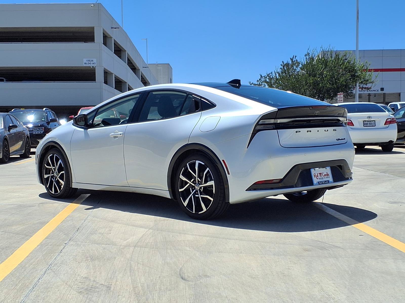 Certified 2024 Toyota Prius Prime FWD image 7