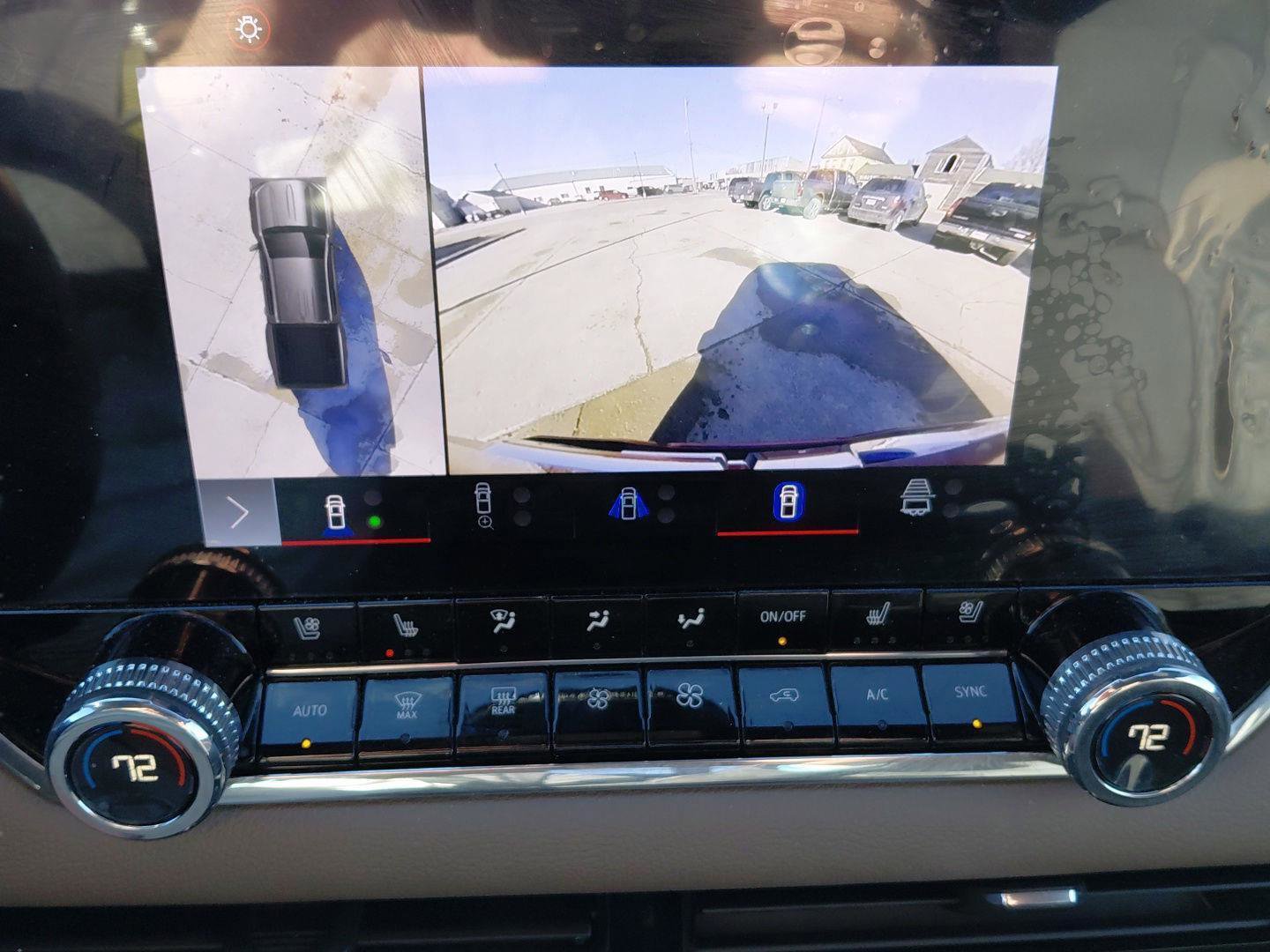 Used 2024 GMC Canyon Denali image 33