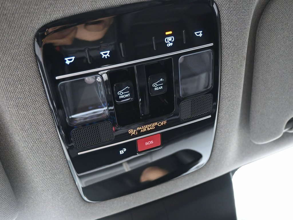 Used 2024 Hyundai Santa Fe Limited image 20