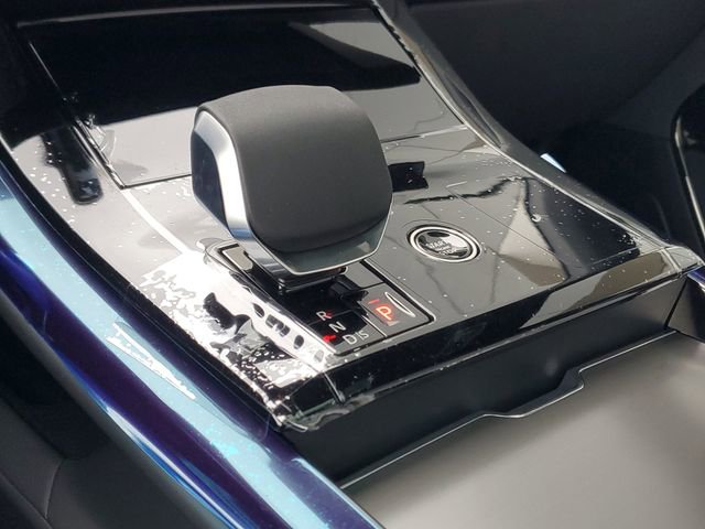 Used 2025 Land Rover Range Rover Sport SE image 30