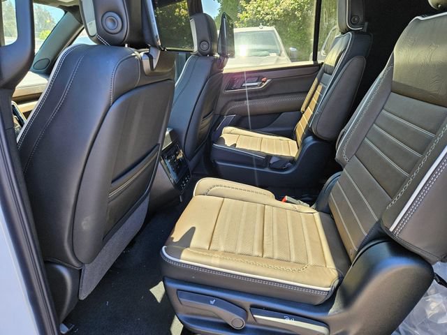 New 2026 GMC Yukon XL Denali Ultimate AWD/4WD image 19
