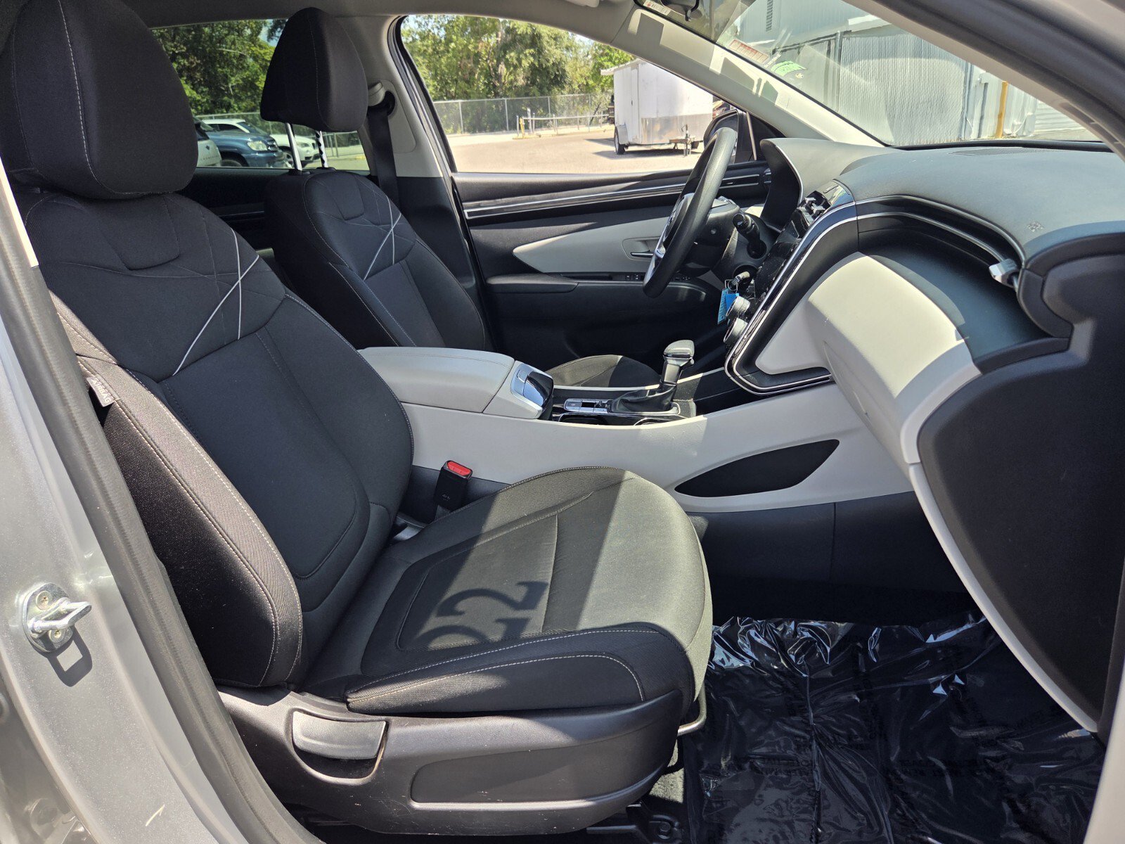 Used 2022 Hyundai Tucson SE FWD image 16