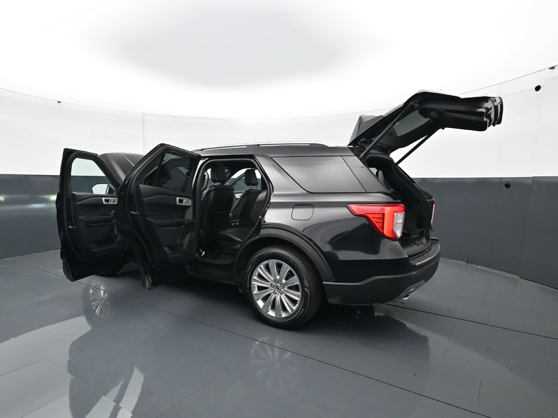 Used 2020 Ford Explorer Limited AWD/4WD image 35
