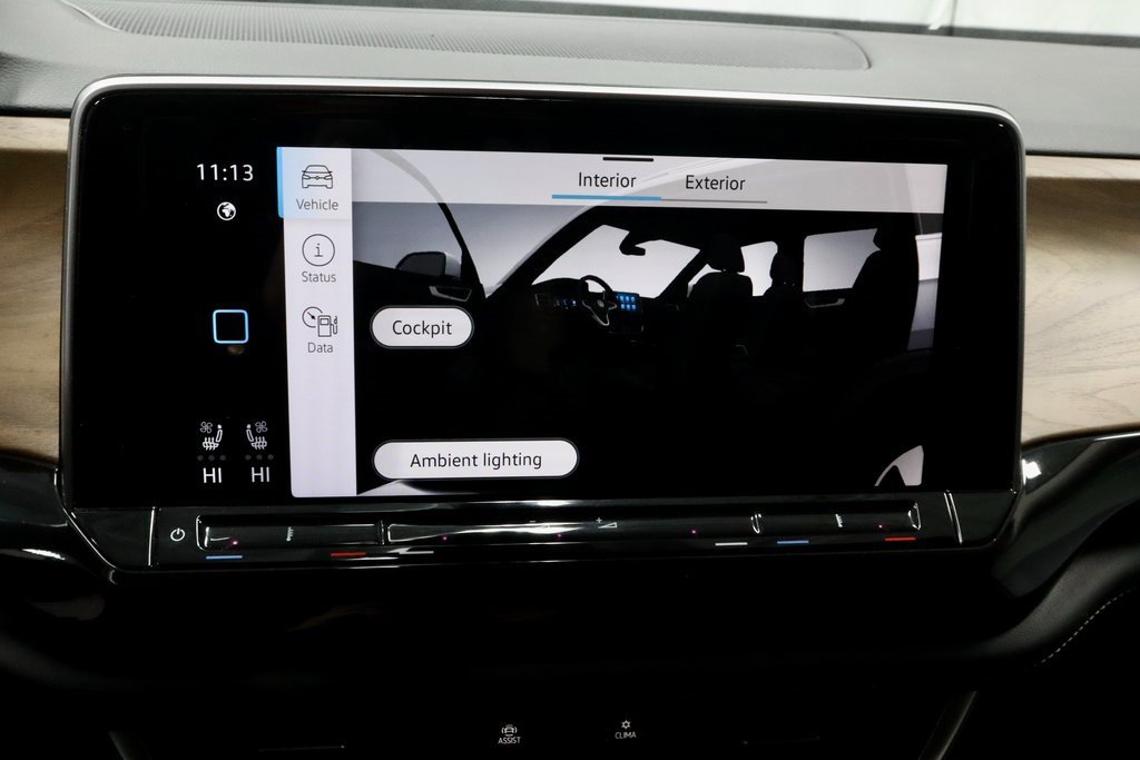 Used 2025 Volkswagen Atlas SE image 3