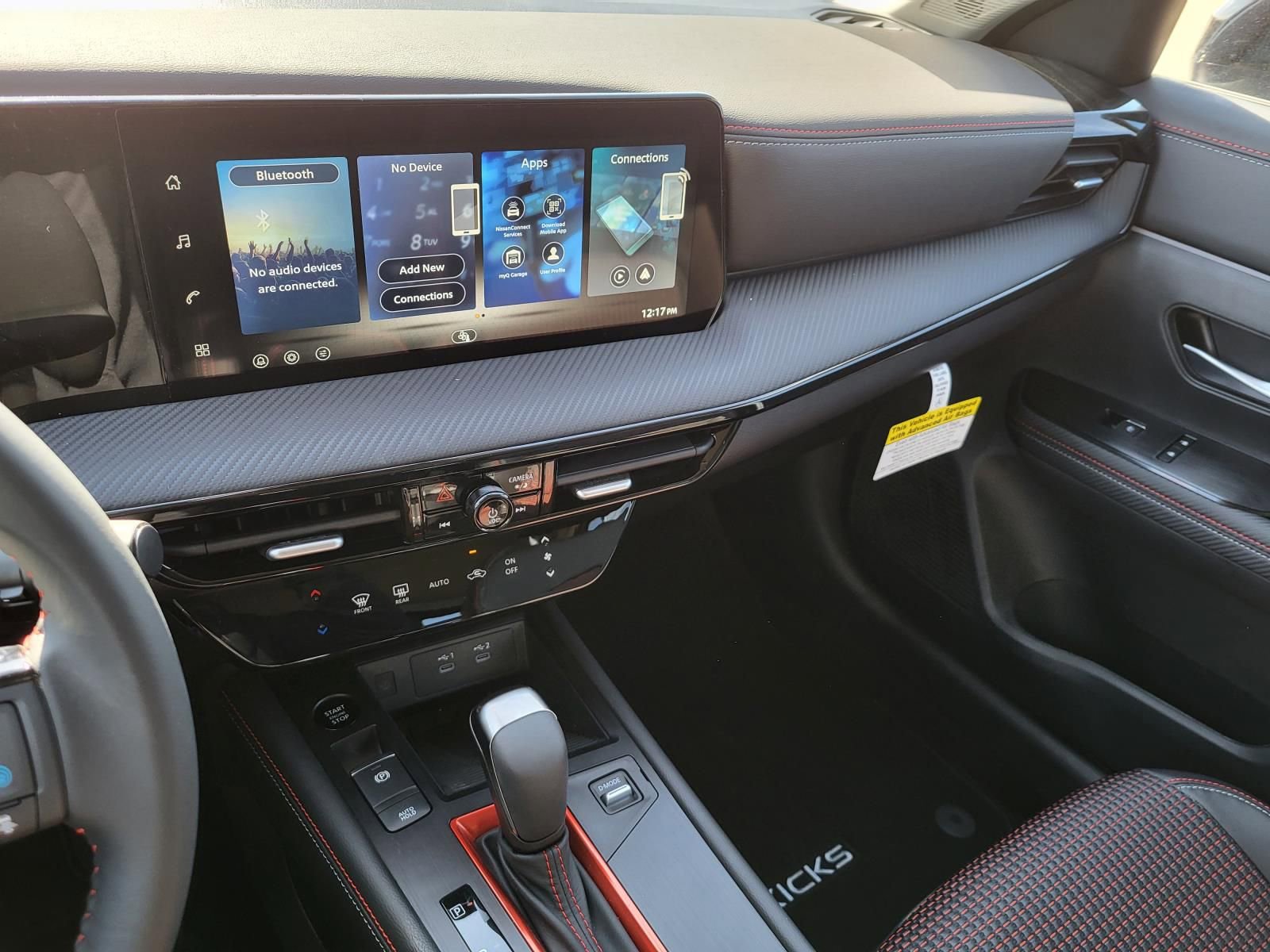 New 2026 Nissan Kicks SR FWD video 3