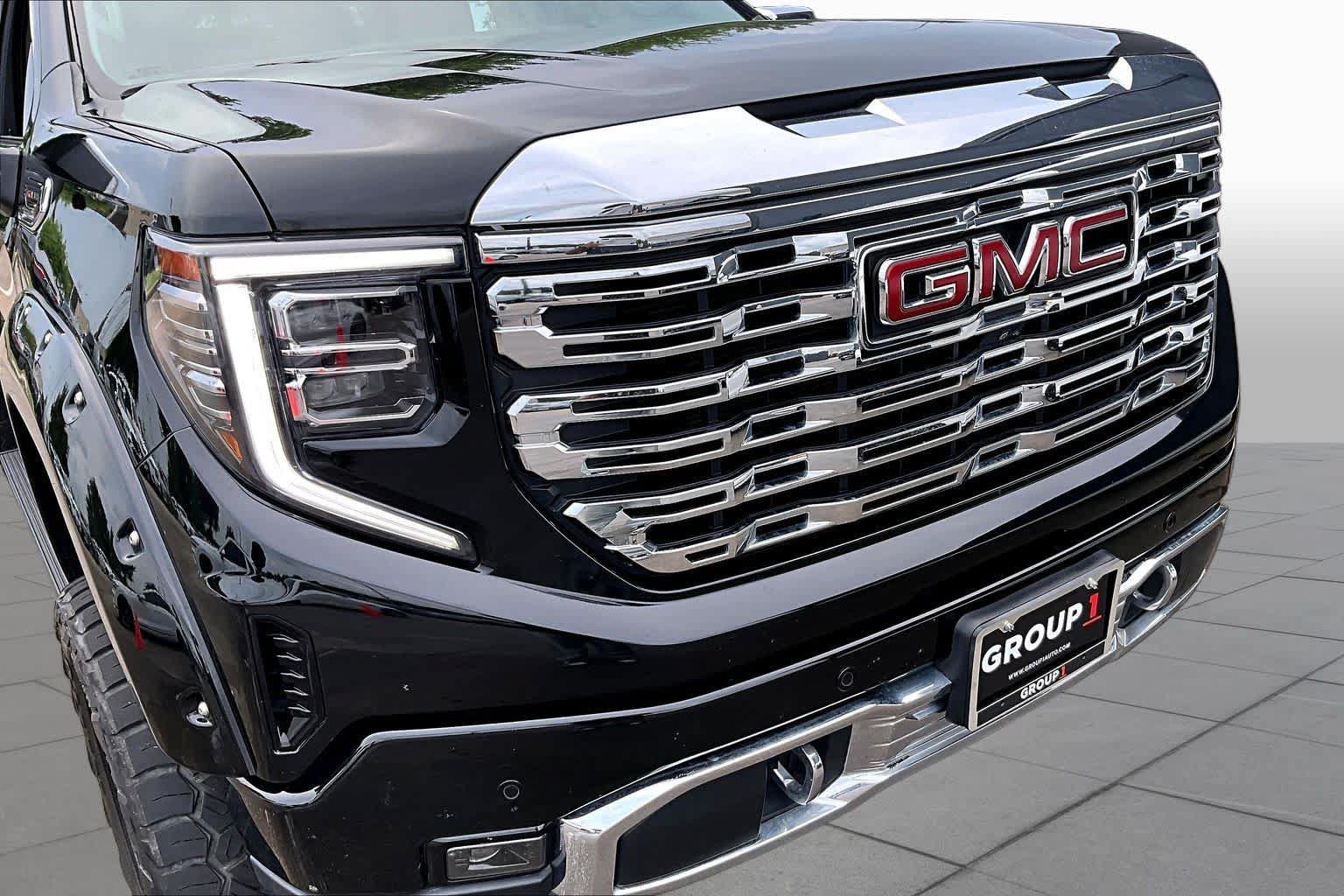 Used 2023 GMC Sierra 1500 Denali AWD/4WD image 28