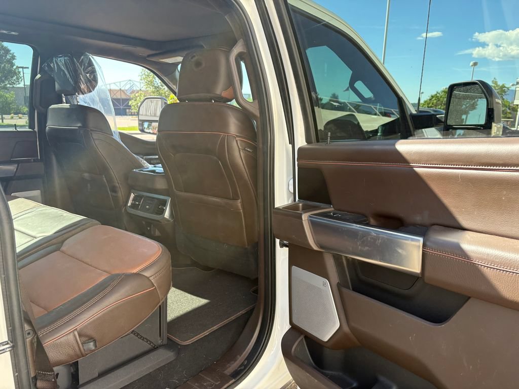 Certified 2025 Ford F250 King Ranch AWD/4WD image 29