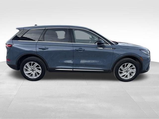 Certified 2023 Lincoln Corsair FWD image 9