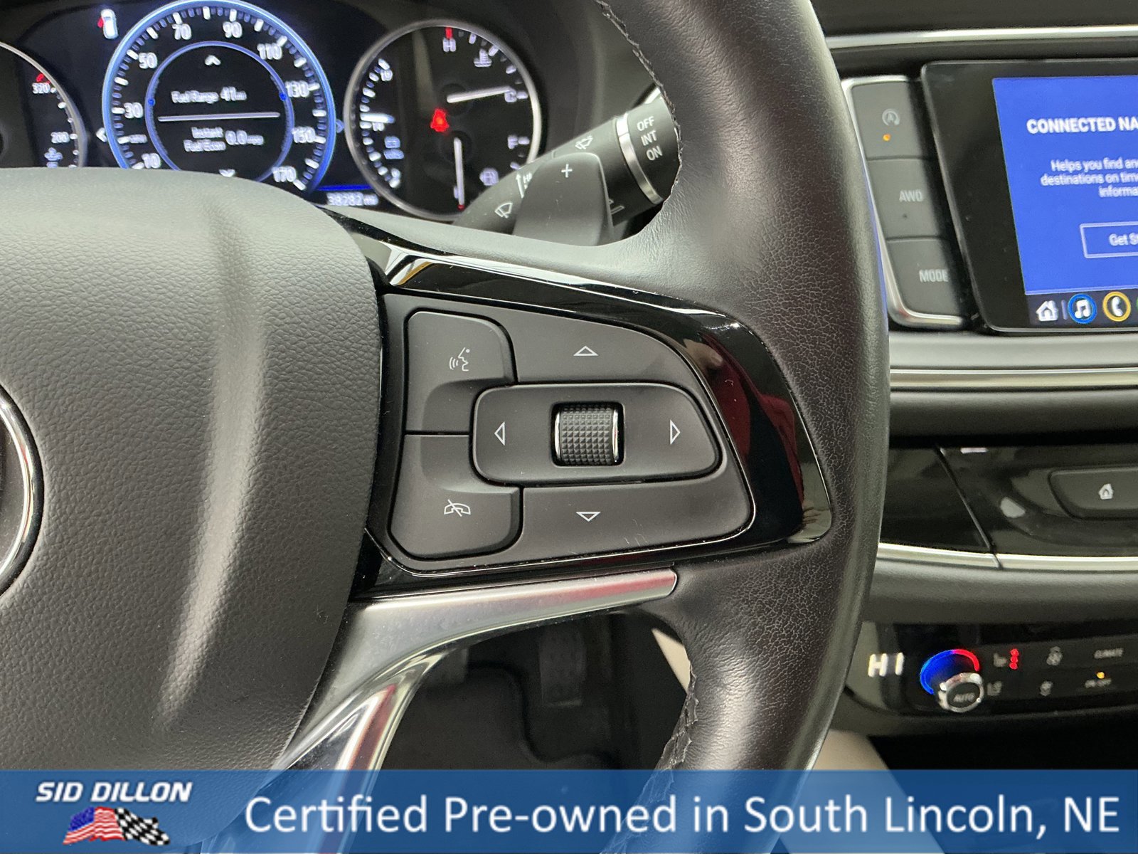 Used 2022 Buick Enclave Avenir w/ Avenir Technology Package image 10