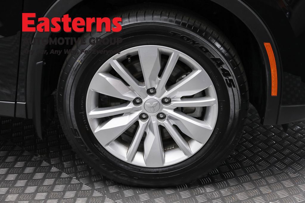 Used 2025 Mitsubishi Outlander ES image 32