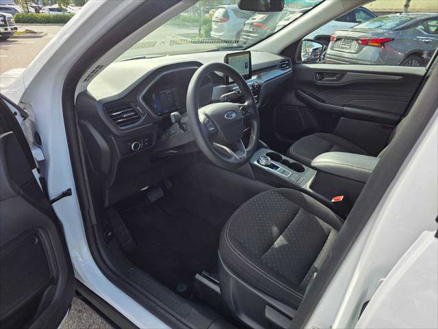 Used 2025 Ford Escape Active AWD/4WD image 19