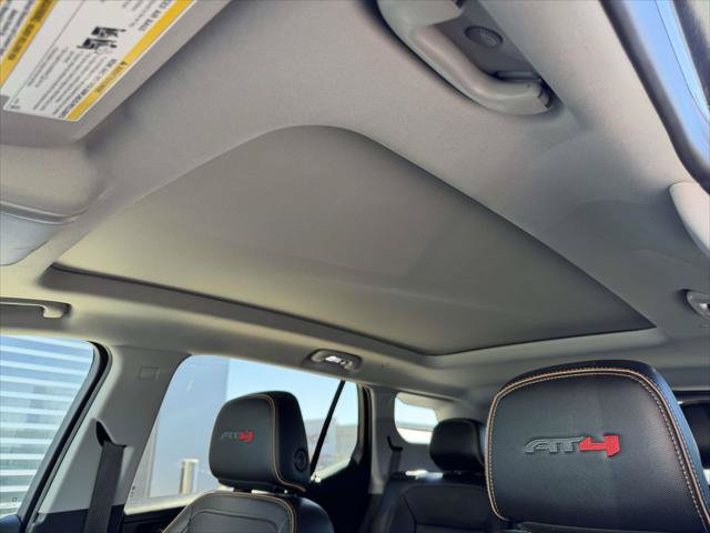Used 2024 GMC Terrain AT4 w/ Tech Package AWD/4WD image 22