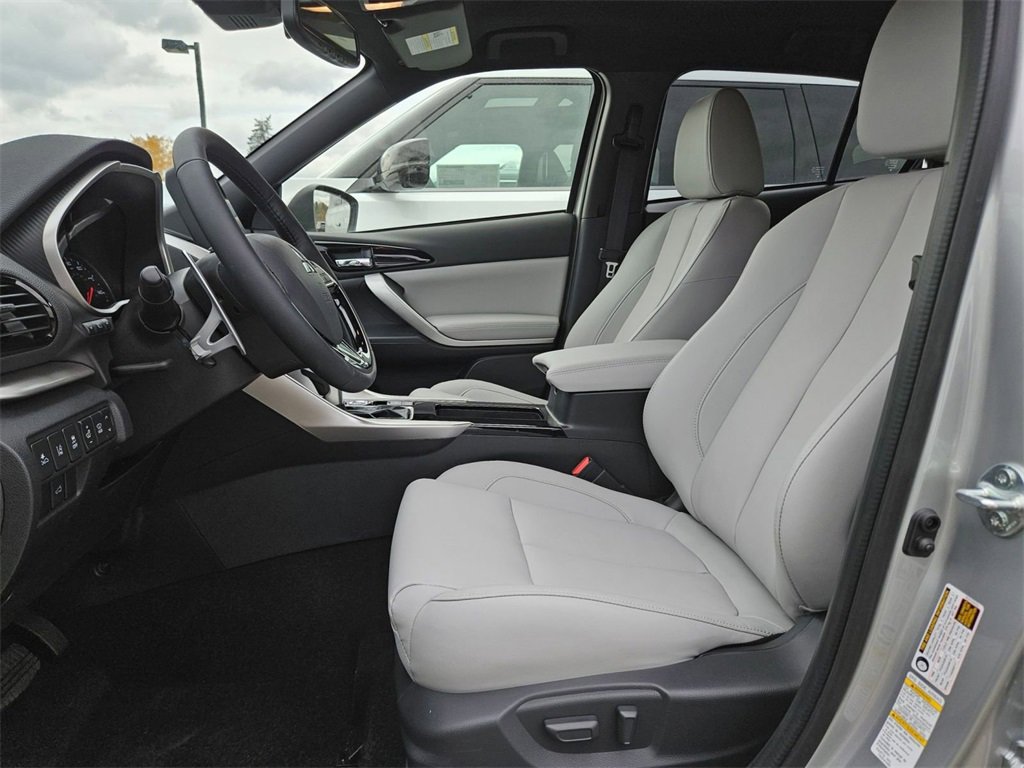 New 2026 Mitsubishi Eclipse Cross SEL image 12