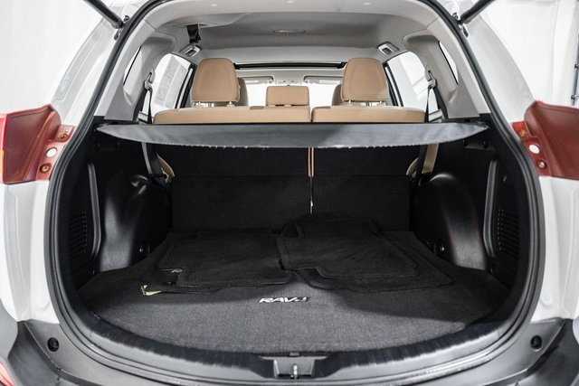 Used 2015 Toyota RAV4 XLE image 8