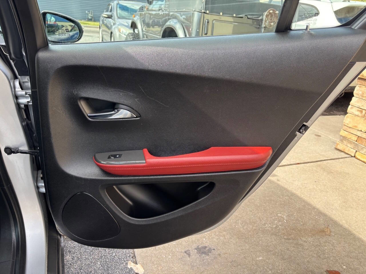 Used 2012 Chevrolet Volt Premium w/ Premium Trim Package image 16