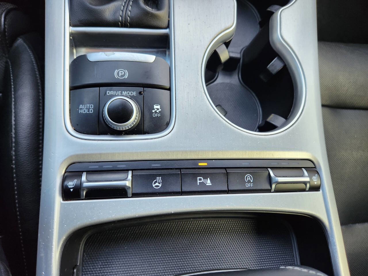 Used 2018 Kia Stinger GT image 24