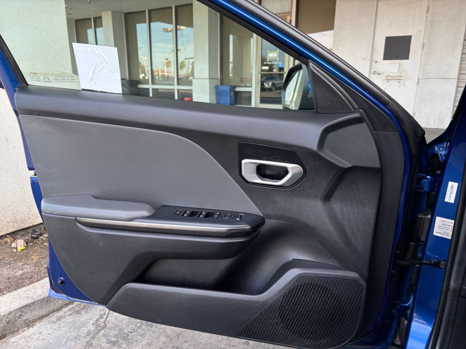 Used 2025 Kia K4 FWD image 18