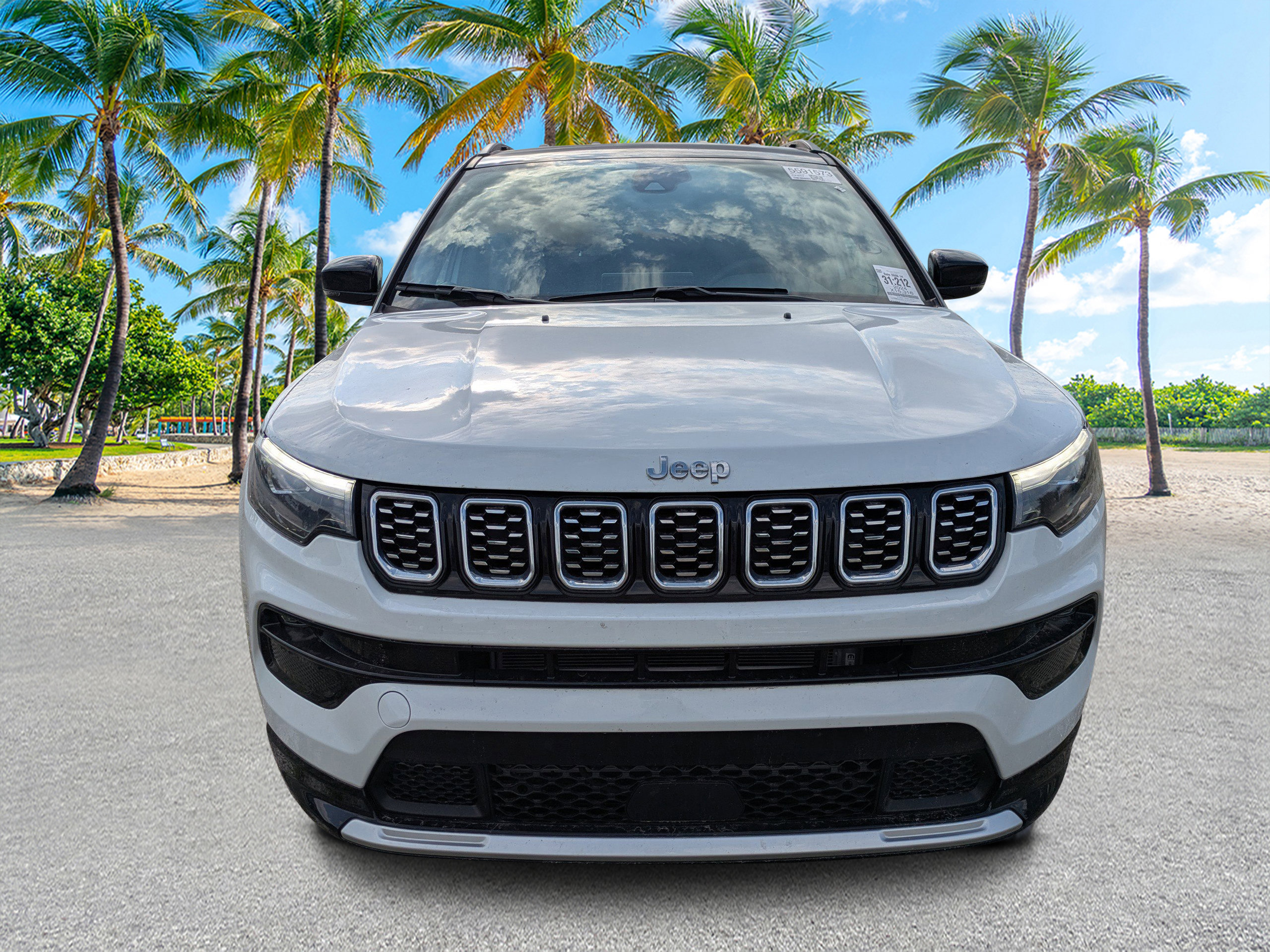 Used 2024 Jeep Compass Limited w/ Elite Group AWD/4WD image 7
