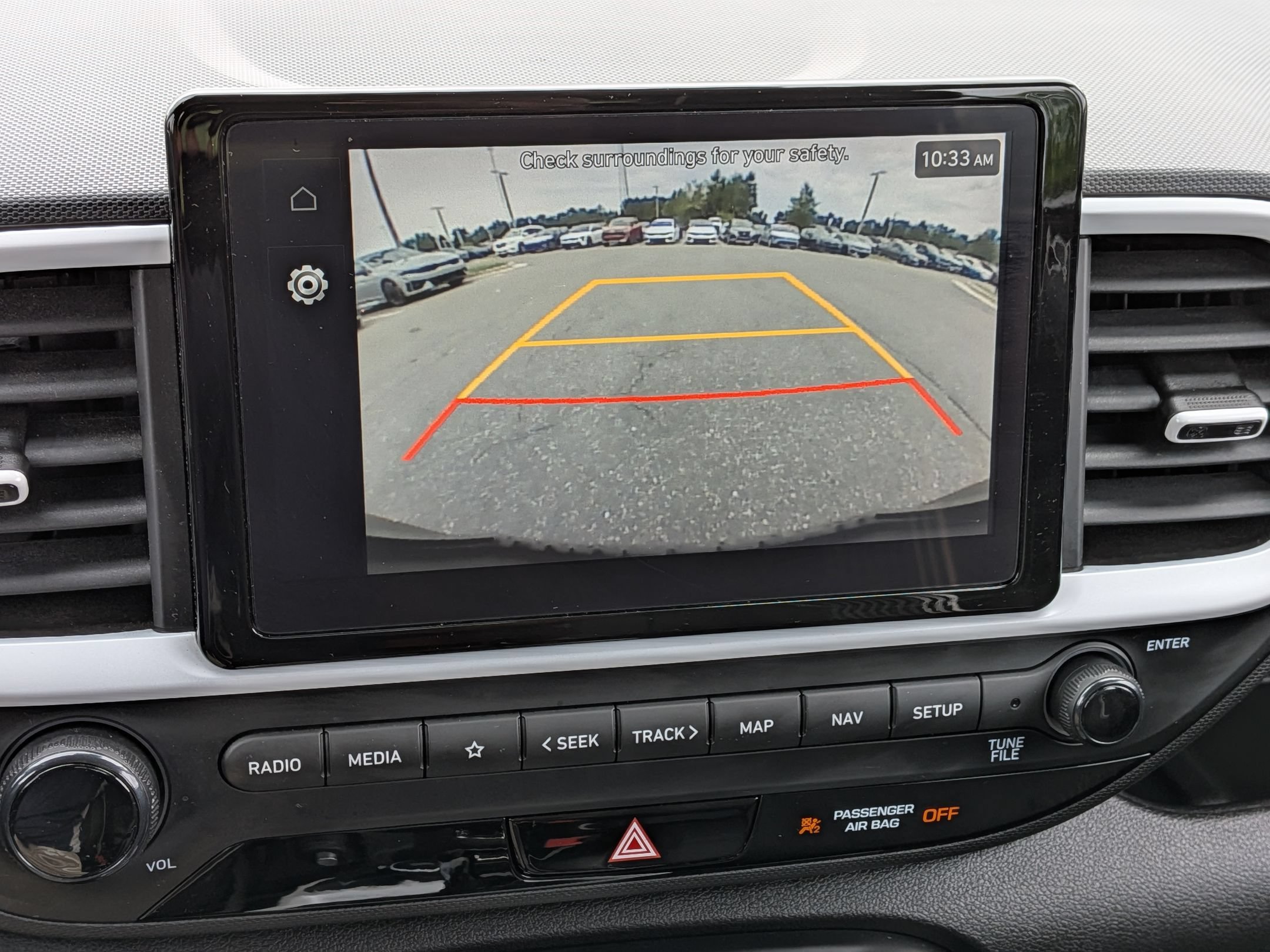 Used 2024 Hyundai Venue Limited FWD image 24