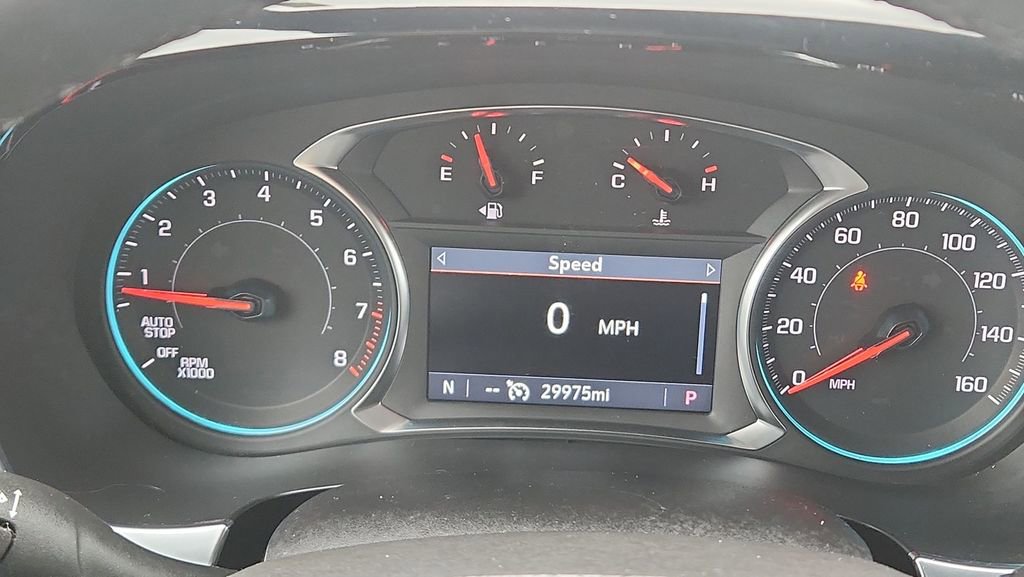 Used 2023 Chevrolet Traverse LT image 19