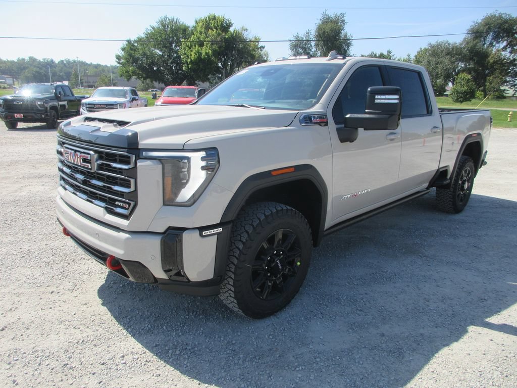 New 2026 GMC Sierra 2500 AT4 w/ AT4 Premium Plus Package AWD/4WD image 11