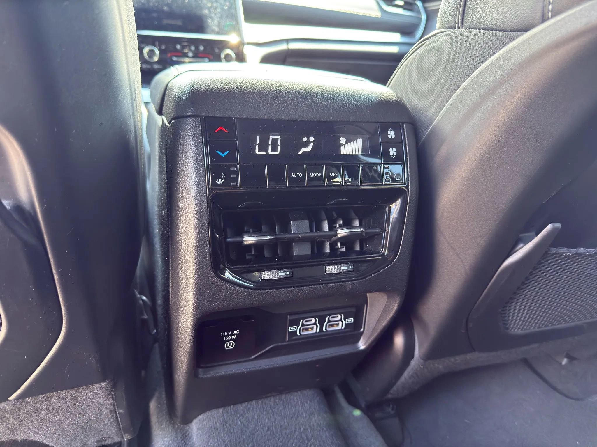 Used 2021 Jeep Grand Cherokee L Overland image 22