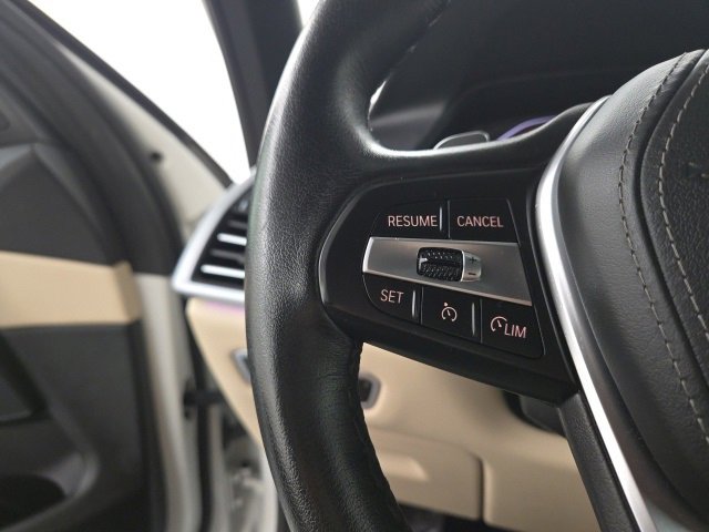 Used 2022 BMW X5 xDrive40i w/ Climate Comfort Package image 9