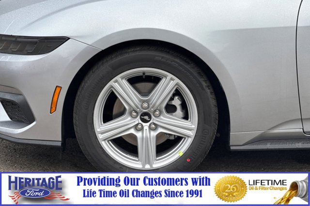 New 2026 Ford Mustang Coupe image 24