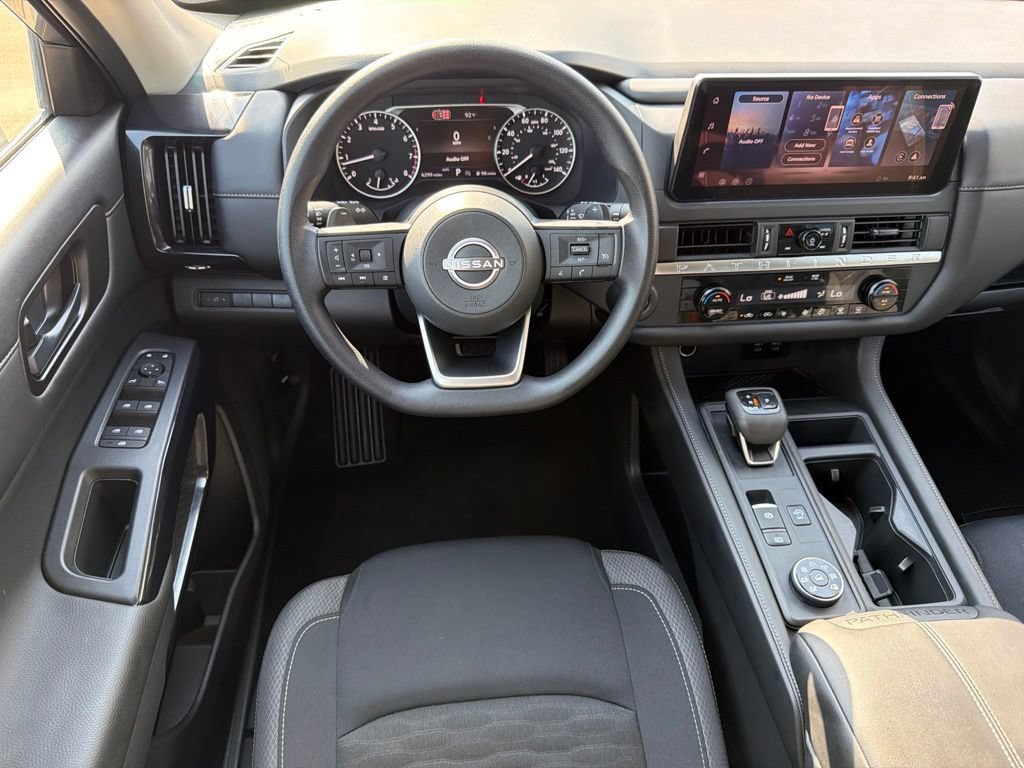 Used 2026 Nissan Pathfinder S AWD/4WD image 21