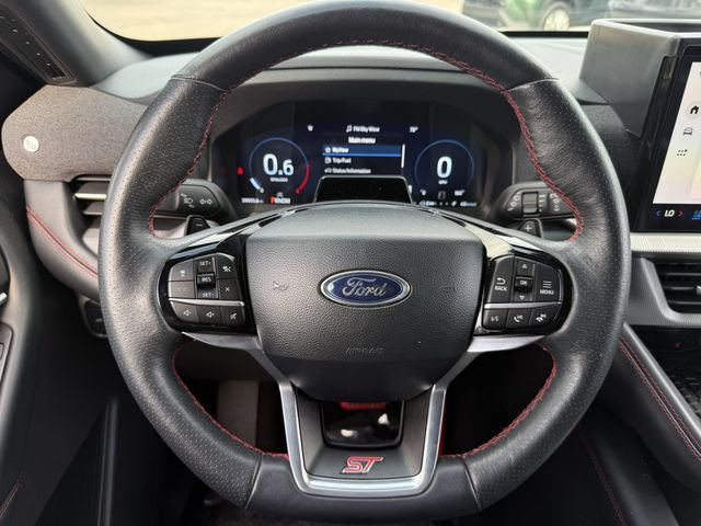 Used 2025 Ford Explorer ST RWD image 12