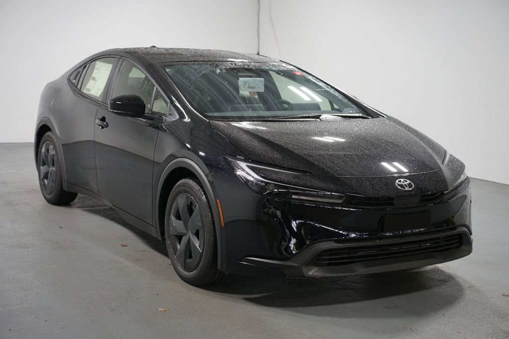 New 2026 Toyota Prius LE image 3