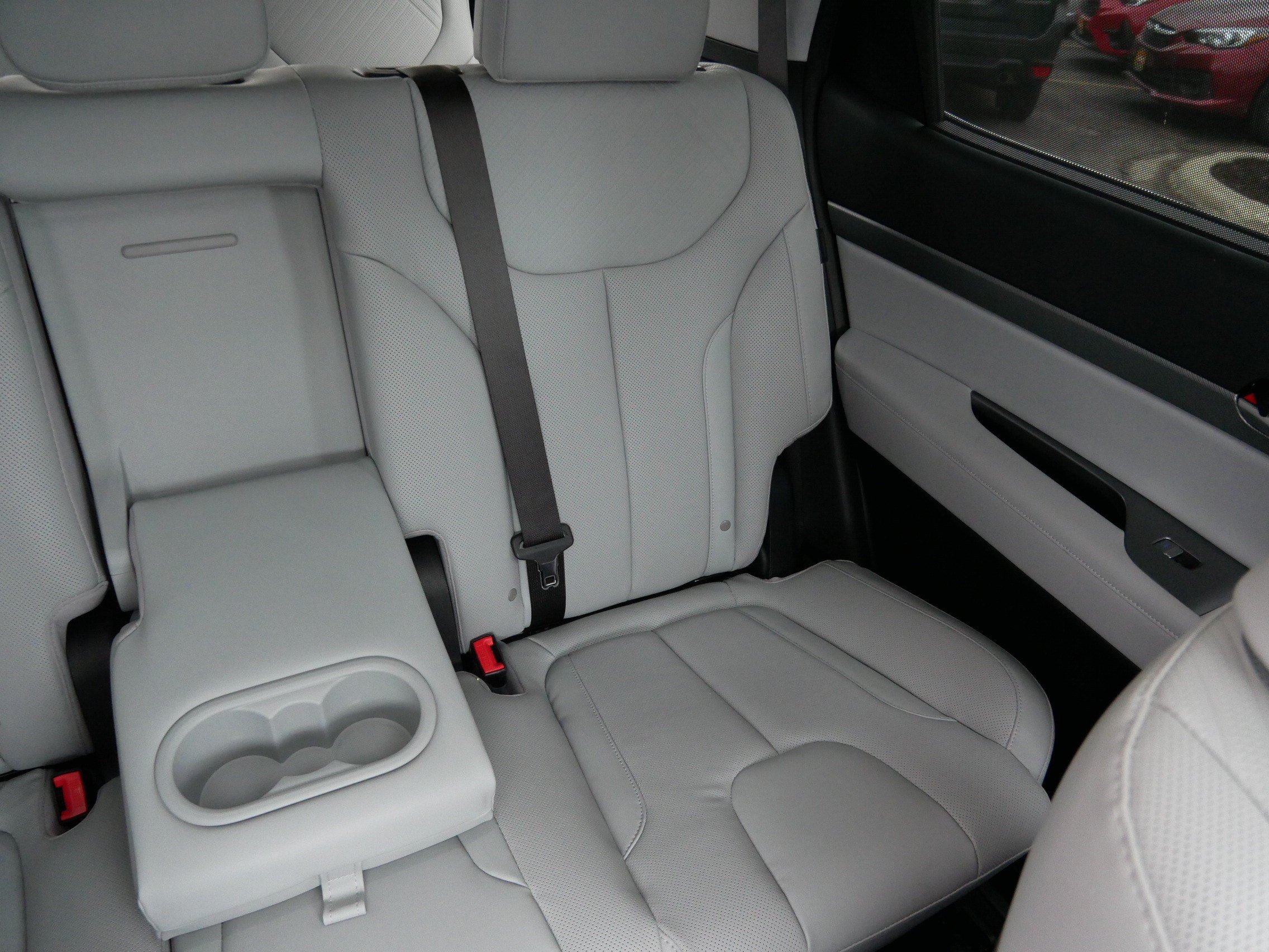 Used 2024 Hyundai Palisade SEL AWD/4WD image 14
