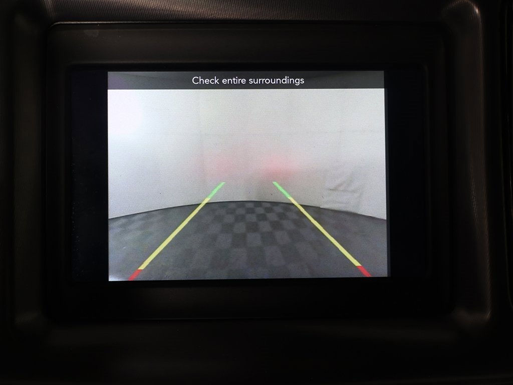 Used 2019 Dodge Challenger SXT image 33