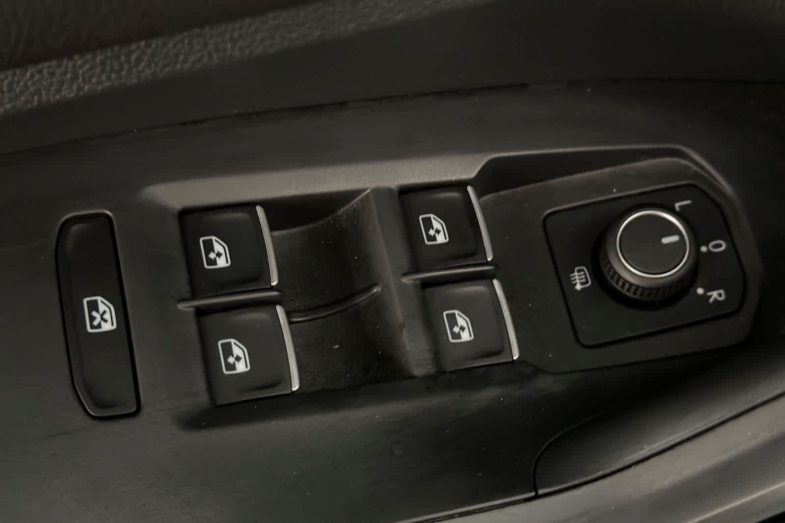 Used 2023 Volkswagen Jetta S FWD image 13