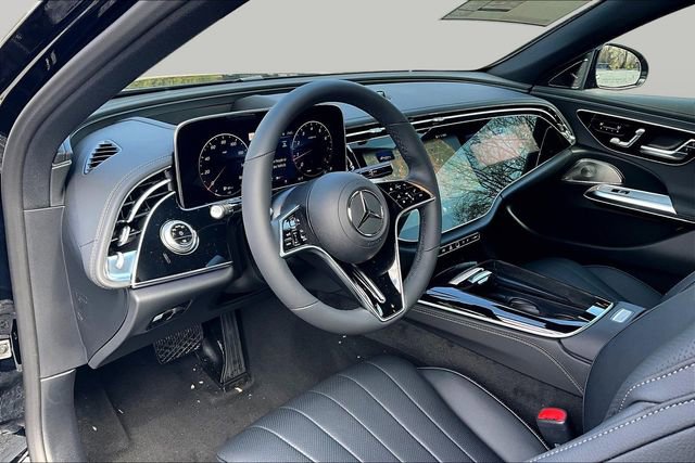 New 2026 Mercedes-Benz E 350 4MATIC Sedan image 8