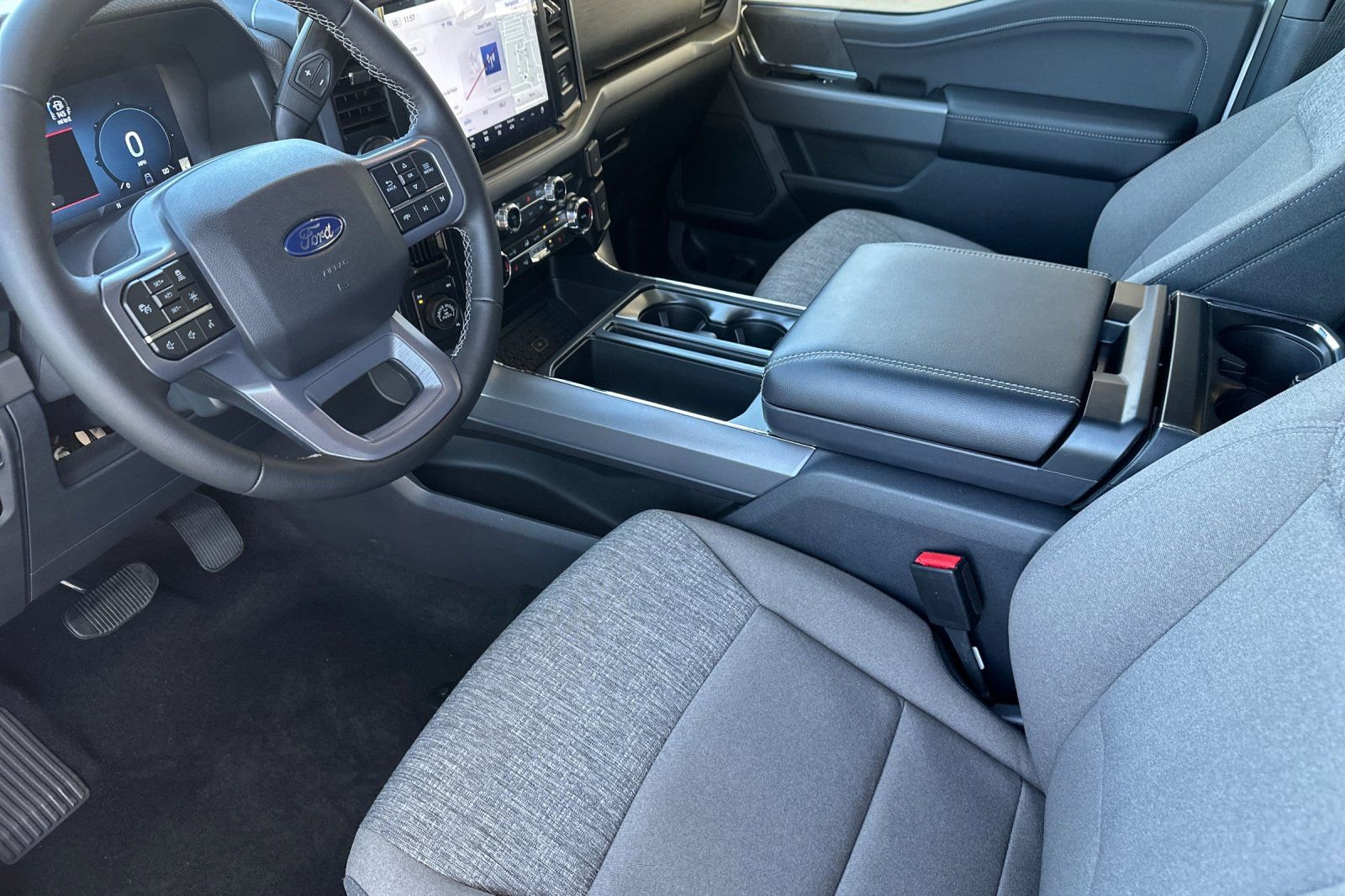 Used 2025 Ford F150 XLT w/ Equipment Group 302A MID image 10