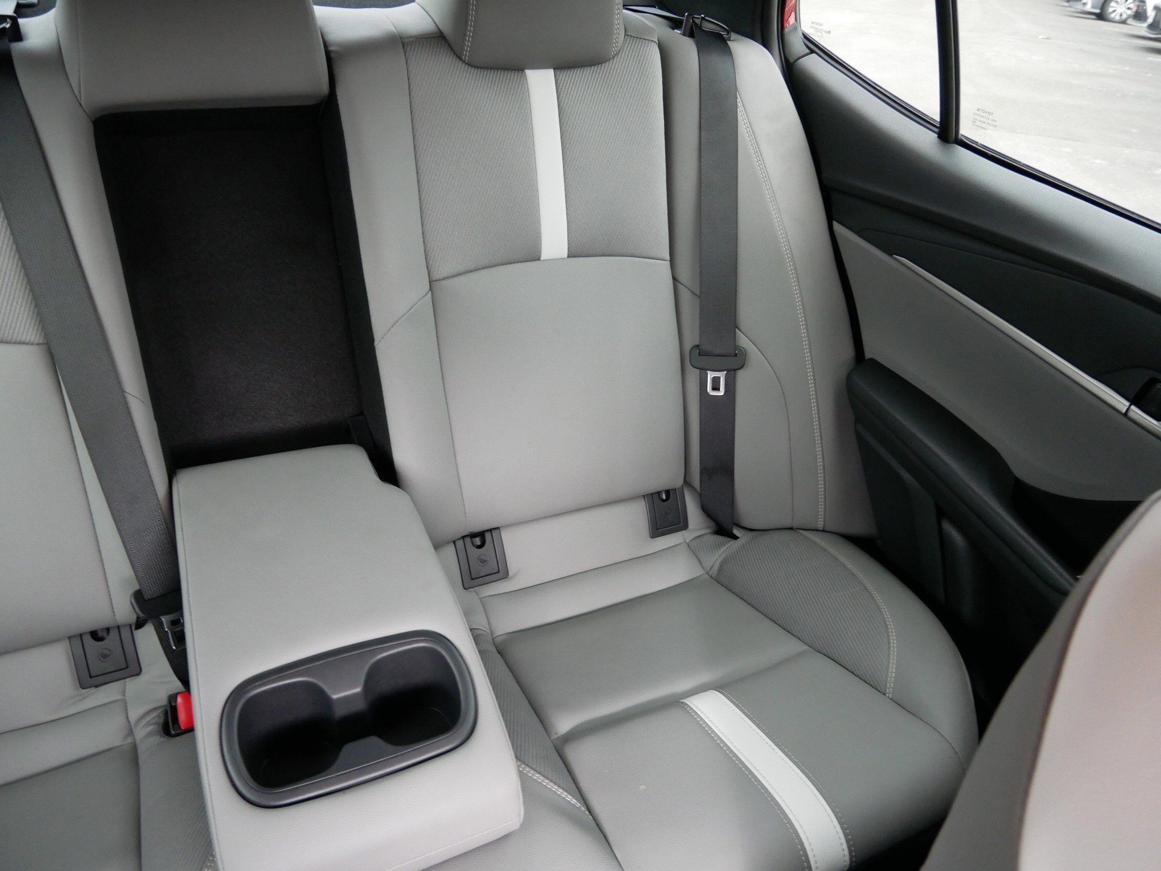 Certified 2025 Toyota Camry SE w/ Convenience Package image 14