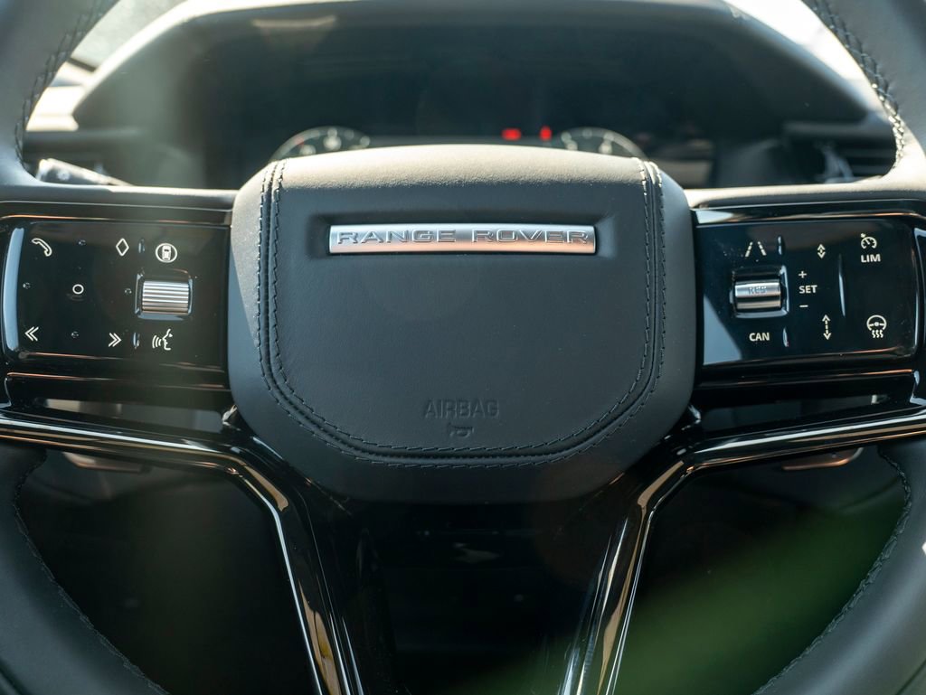 New 2026 Land Rover Range Rover Velar Dynamic SE image 14