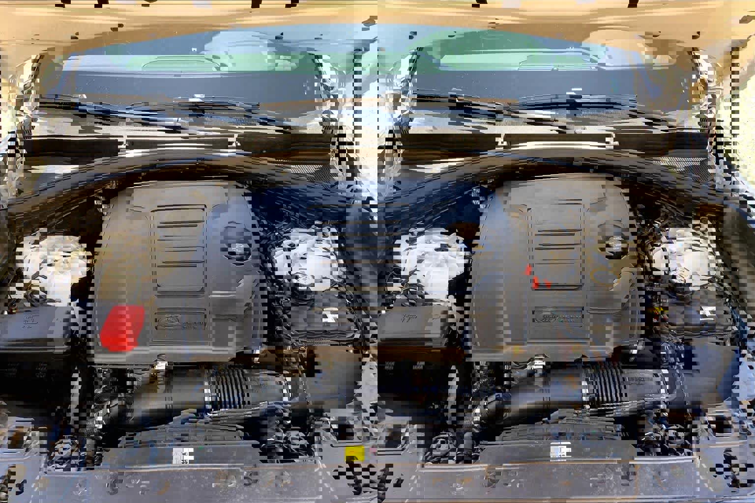 Used 2023 Land Rover Range Rover Velar R-Dynamic S AWD/4WD image 32