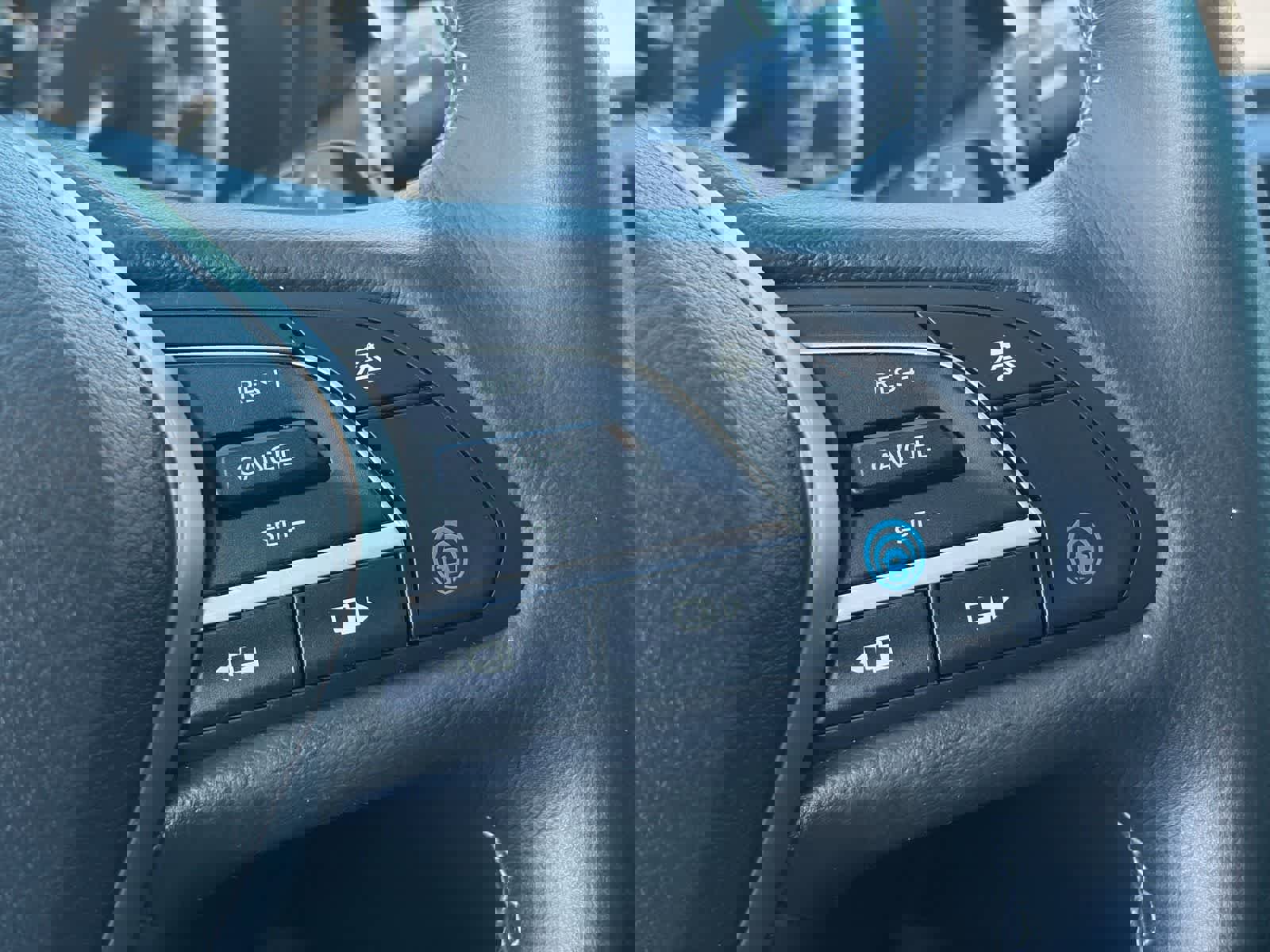 Used 2022 INFINITI QX50 Sensory image 22