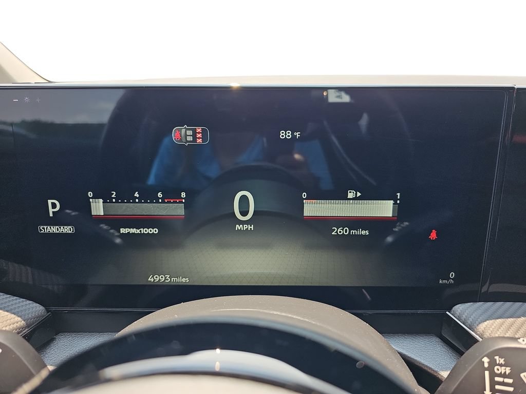 Used 2026 Nissan Kicks SR FWD image 19