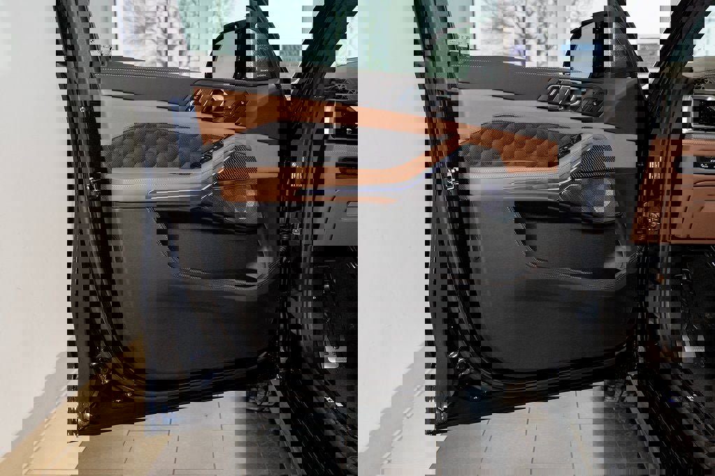 New 2026 BMW X5 M Competition w/ Executive Package image 12