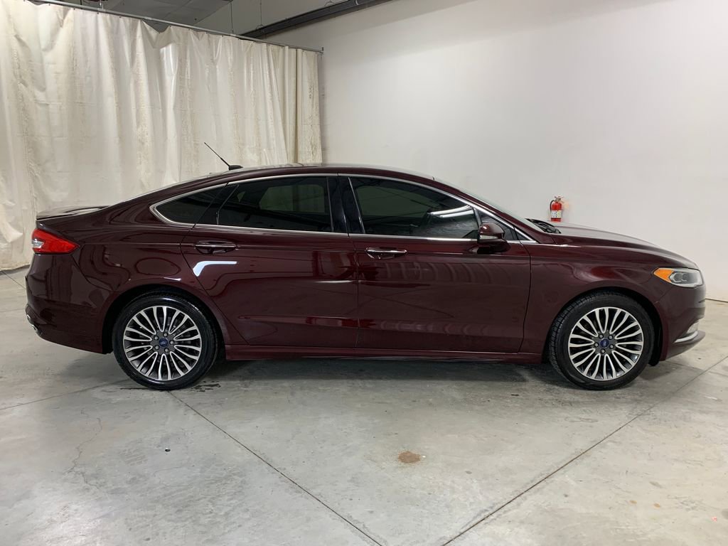 Used 2017 Ford Fusion Titanium image 27