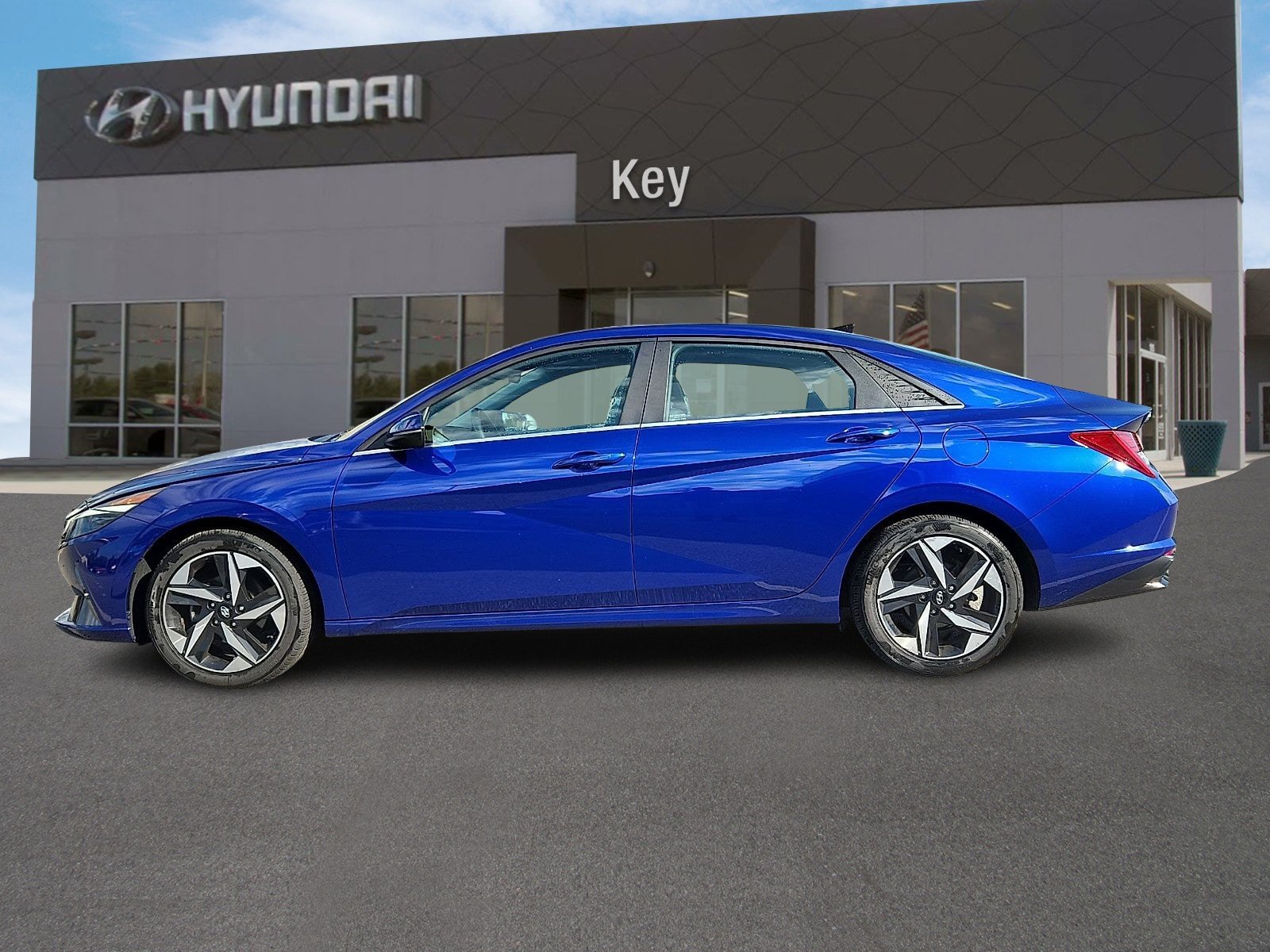 Certified 2023 Hyundai Elantra Limited w/ Cargo Package FWD image 6